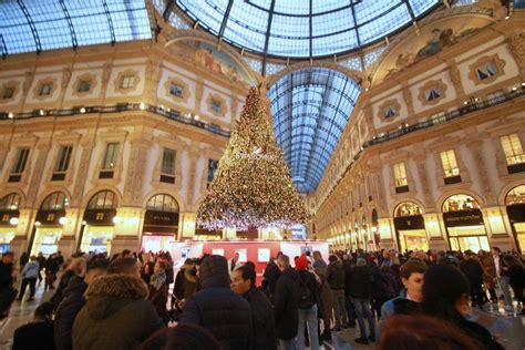 1 rinascente prada milano|milano duomo rinascente.